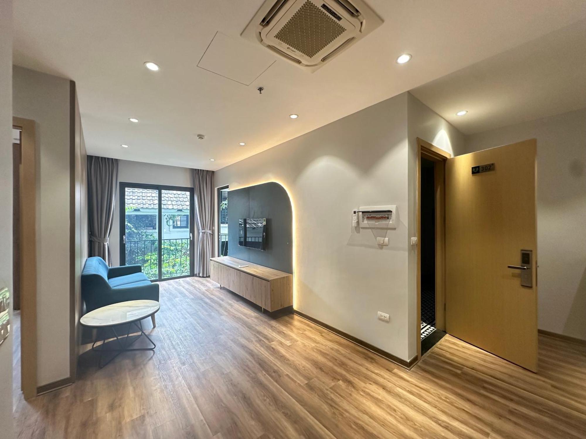 Luxe Paradise Suites Hotel To Ngoc Van Ханой Екстер'єр фото