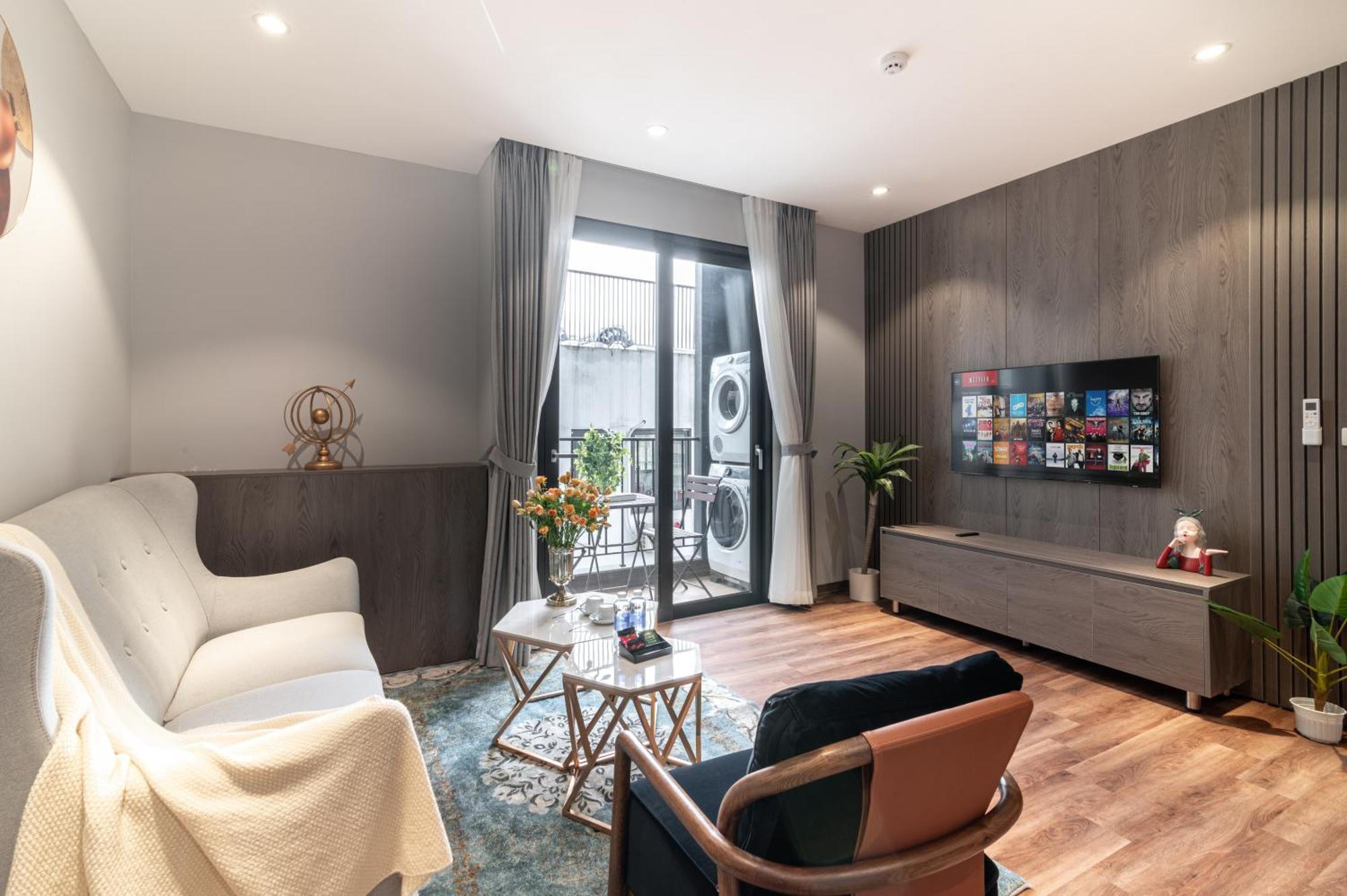 Luxe Paradise Suites Hotel To Ngoc Van Ханой Екстер'єр фото
