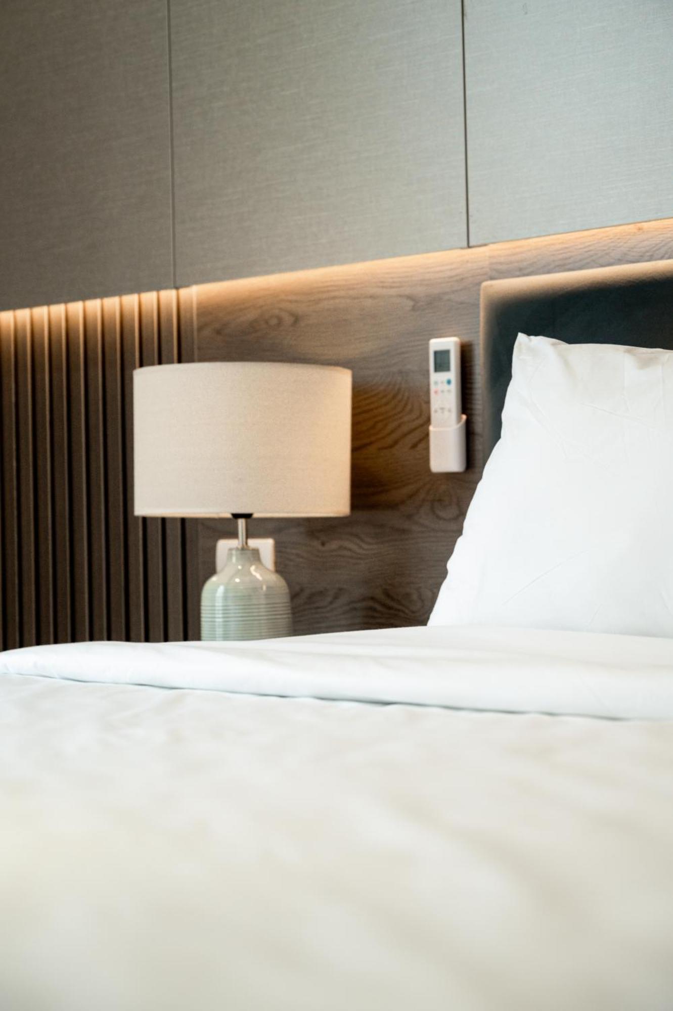 Luxe Paradise Suites Hotel To Ngoc Van Ханой Екстер'єр фото
