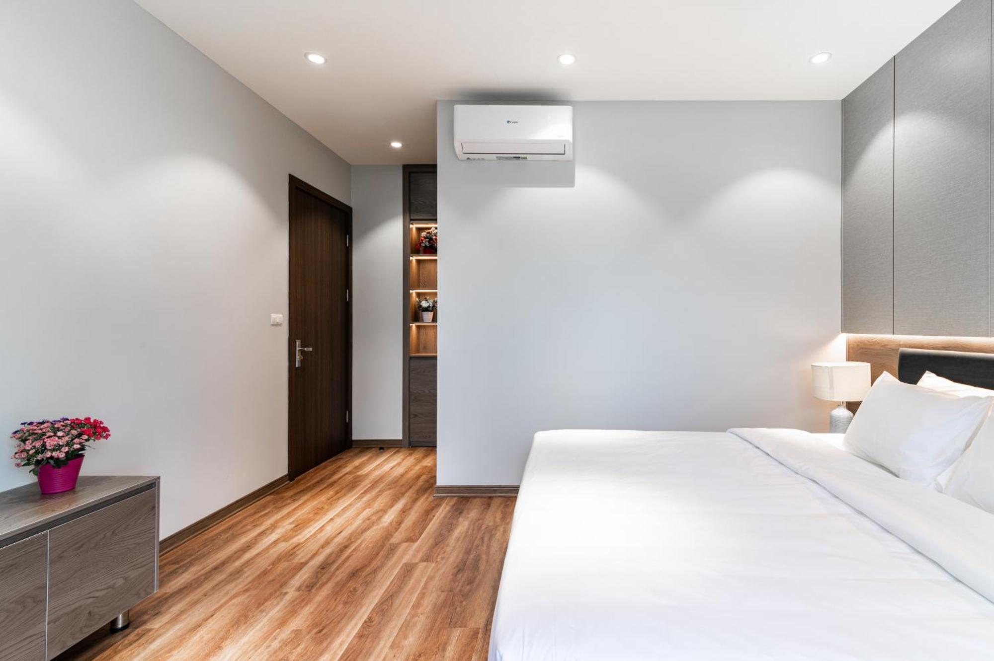 Luxe Paradise Suites Hotel To Ngoc Van Ханой Екстер'єр фото